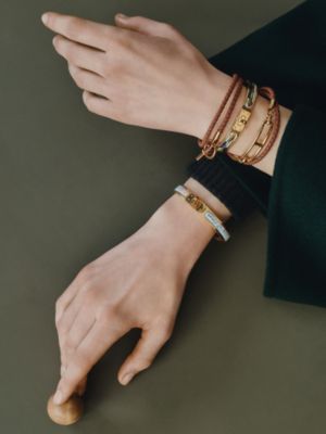 Mini Clic Kelly Clic-Clac bracelet, View: Worn, worn, view 3 of 4