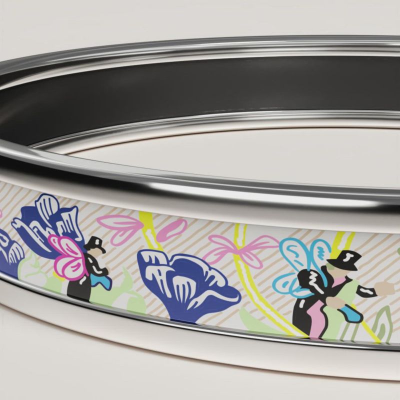 214318FPF1_video_2-AVS?wid=800