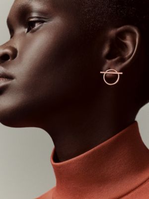 Echappee Hermes earrings, medium model, View: Worn, worn, view 2 of 2
