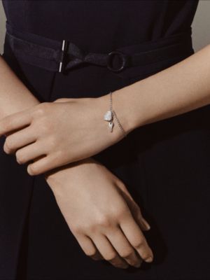 Kelly Clochette bracelet, small model, View: Worn, worn, view 2 of 2