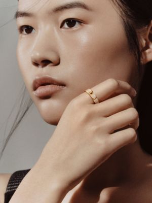 Kelly ring, View: Worn, worn, view 2 of 2