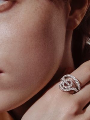 Crescendo ring, View: Worn, worn, view 2 of 2