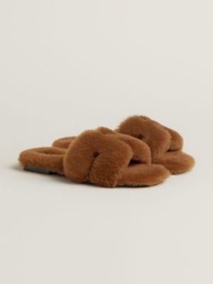 Oran sandal