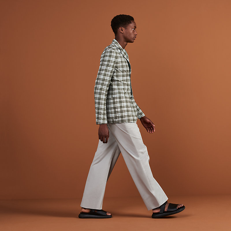 24 Light reversible jacket