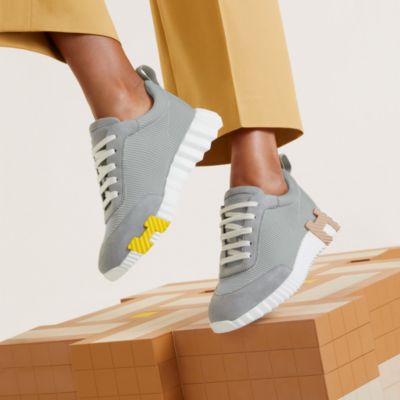 Bouncing sneaker
