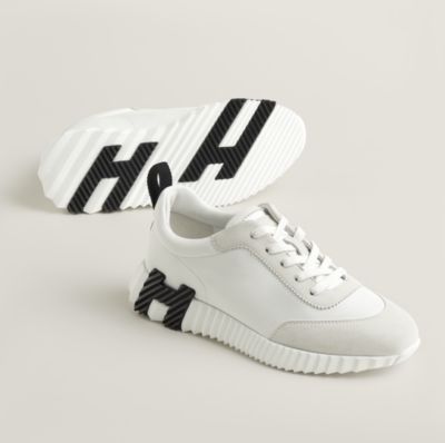 Bouncing sneaker