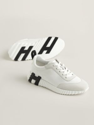 Bouncing sneaker