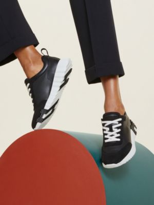 Bouncing sneaker, View: Worn, worn, view 2 of 6