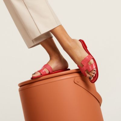 Oran sandal