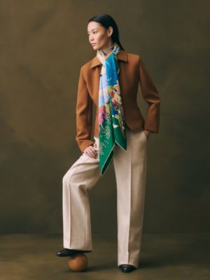 Hermès Flagship shawl 140, View: Worn, worn, view 2 of 3
