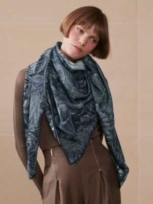 カレジェアン カシミヤシルク 《パレルモの植物園にて》, イメージ: 着用例, worn, ビュー3の4