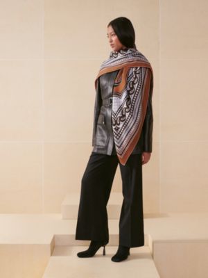 Les Roues de Phaeton Bandana shawl 140, View: Worn, worn, view 2 of 3