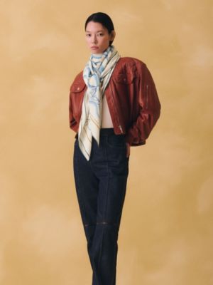 L'Appel du Large 140披肩, 檢視: 佩戴, worn, 檢視共2張圖片的第3張
