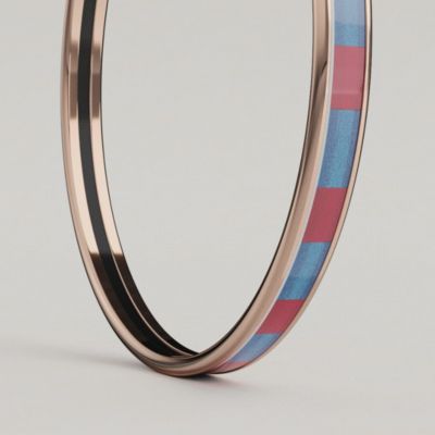 A Vos Crayons bangle, View: video, view 2 of 3