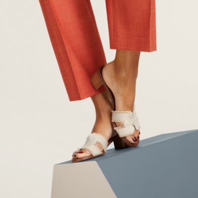 Oasis sandal