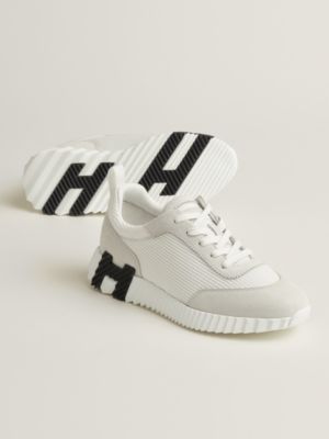 Bouncing sneaker