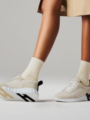 Bouncing sneaker, View: Worn, worn, view 3 of 7