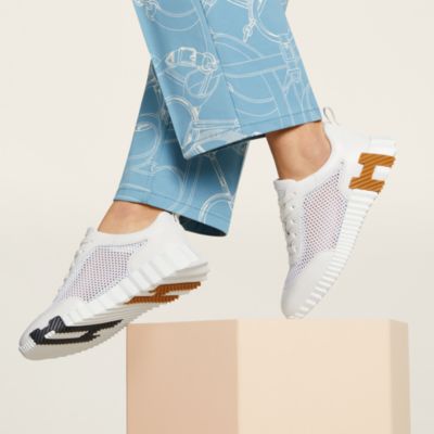 Bouncing sneaker