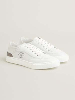 blanc/gris argenté
