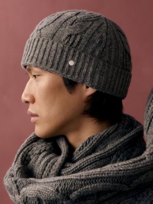 Cable Maillons beanie, View: Worn, worn, view 2 of 3