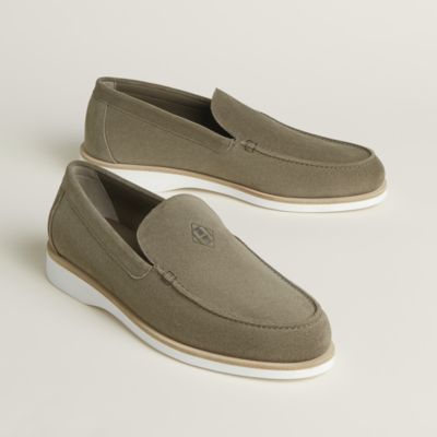 メンズモカシンとダービー | Hermès - エルメス-公式サイト