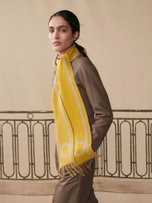 Casaque Bande de Repos scarf, View: Worn, worn, view 2 of 3
