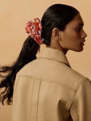 Chouchou Magnolia Grand Tralala, Vue: Vue portée, worn, vue 2 sur 2
