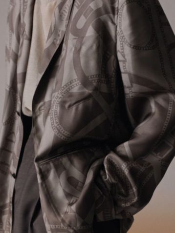 メンズ サンダル＆レザーサンダル | Hermès - エルメス-公式サイト