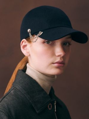 Maelle Tres Medor cap, View: Worn, worn, view 2 of 4