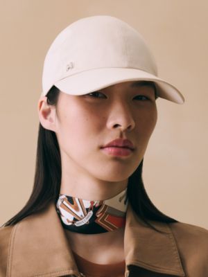Tess H Delie cap, View: Worn, worn, view 2 of 3