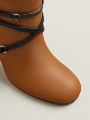 Ninety boot, View: above, above, view 5 of 6