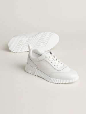 Bouncing sneaker