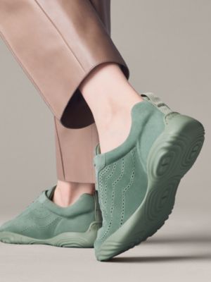 Neon sneaker, View: Worn, worn, view 2 of 8