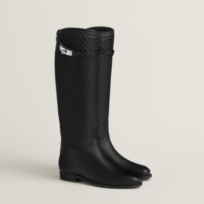 Jumping shorter boot