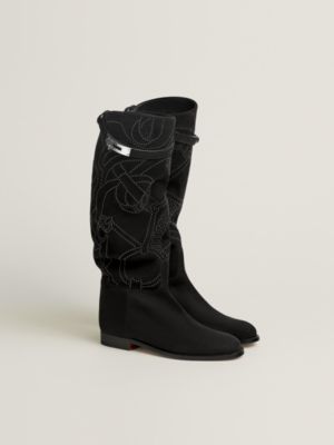 Jumping supple boot