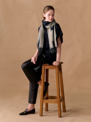 Casaque Clefs de H scarf, View: Worn, worn, view 3 of 4