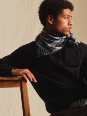 On Air! fringed scarf 65, View: Worn, worn, view 2 of 3