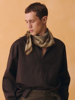 Carré 65 Neo Brandebourgs Bandana Frange, Vue: Vue portée, worn, vue 5 sur 7
