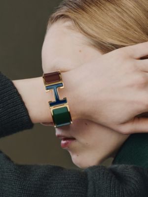 エナメルブレスレット 《クリック・クラックH》 カラーブロック, イメージ: 着用例, worn, ビュー3の4