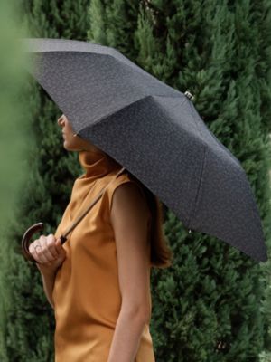 Pluie de H folding umbrella, View: Worn, worn, view 5 of 5