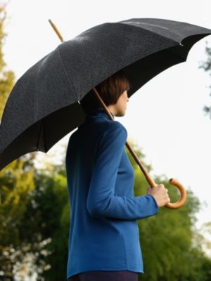 Pluie de H long umbrella, View: Worn, worn, view 4 of 4