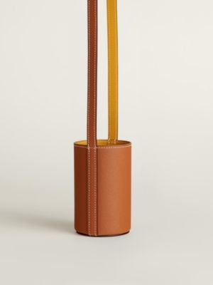Flaneuse water bottle and shoulder strap, View: side, side, view 4 of 6