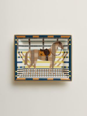 Cheval au Box change tray