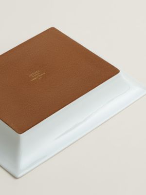 Favori du Faubourg change tray, View: Back, back, view 4 of 4