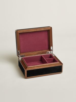 Amalthee ring box, small model, View: front, front, view 3 of 7