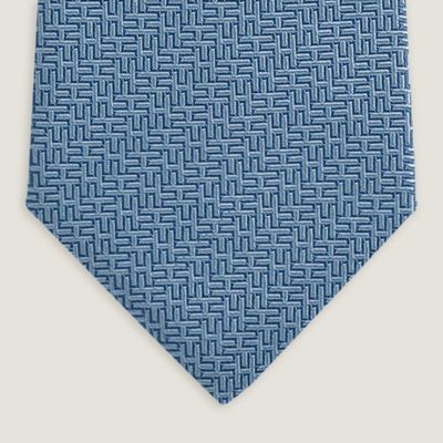 Geometrical H tie