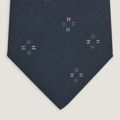 シルクツイルタイ 《プティ・マイヨン》 | Hermès - エルメス-公式サイト 