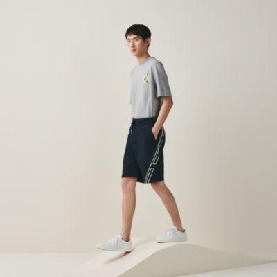 357770HA01_worn_4