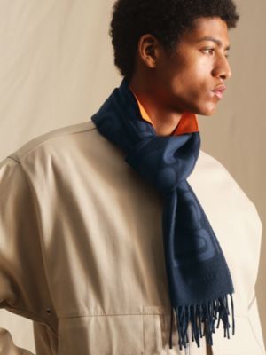 Clic, C'est Noue scarf, View: Worn, worn, view 2 of 3