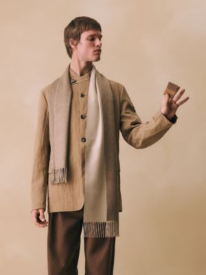 Recto-Verso scarf, View: Worn, worn, view 3 of 4